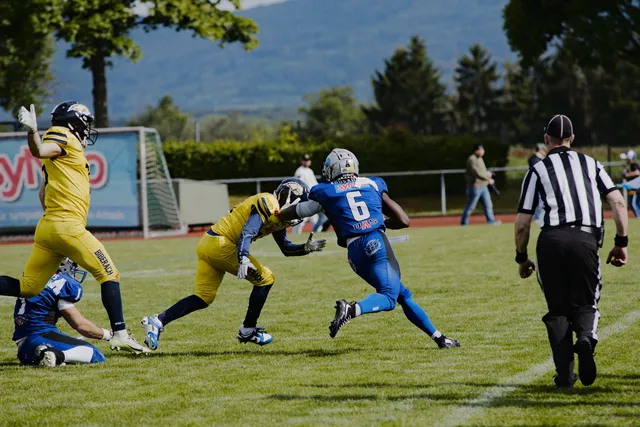 American Football: Crusaders Game Day